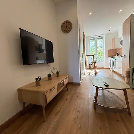 Boisard - 1 Bedroom - Garibaldi *